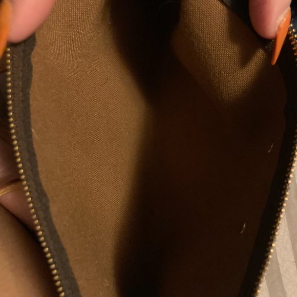 Louis Vuitton Small Purse authentic - Picture 7 of 8